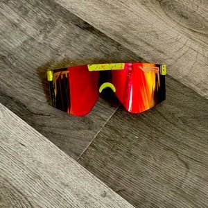 Pit Vipers good condition